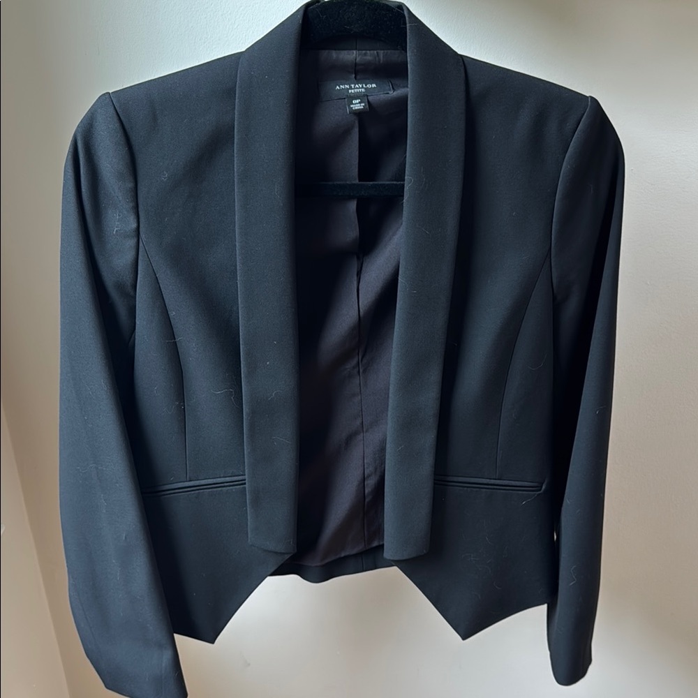 Ann Taylor Black Cropped Open-Front Blazer with Shawl Lapel